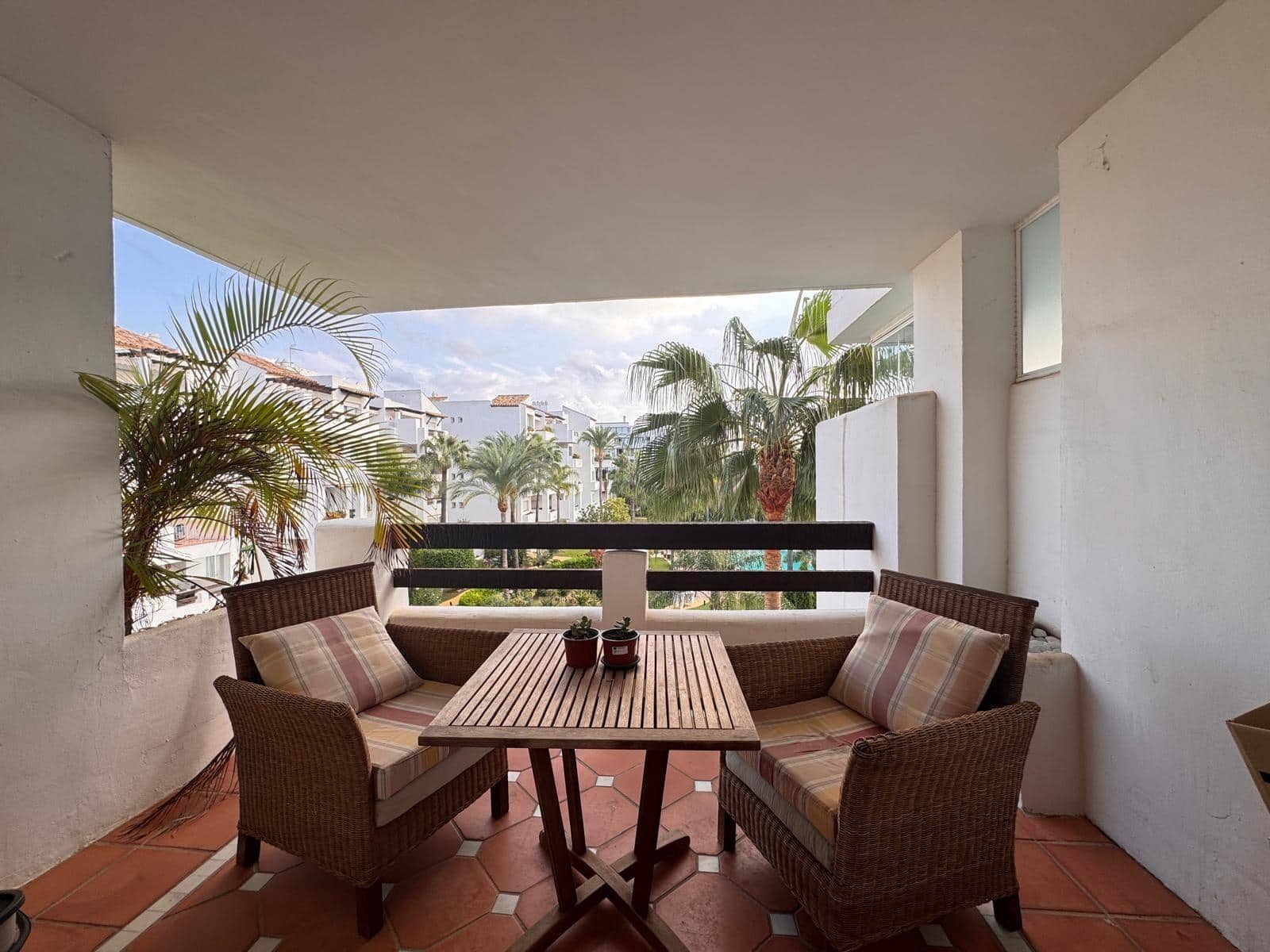 2 slaapkamer Appartement te koop in Costalita met zwembad garage - € 439.000 (Ref: 9683955)