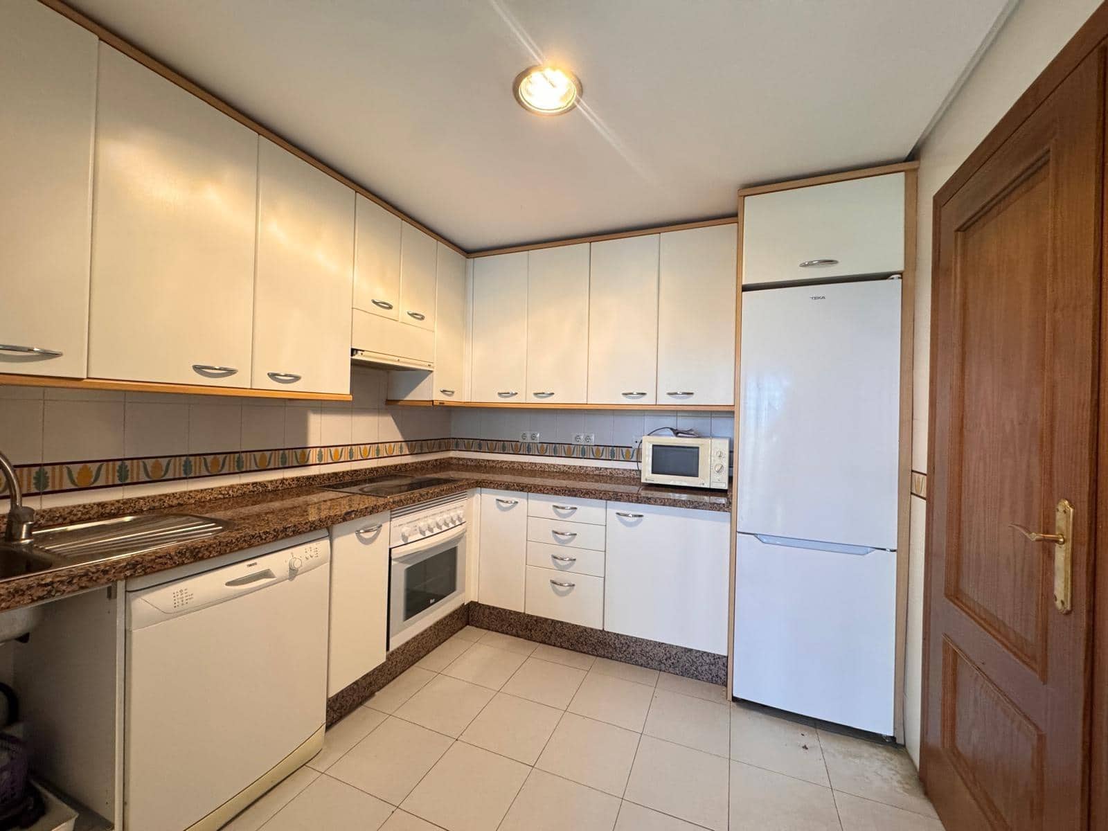 2 slaapkamer Appartement te koop in Costalita met zwembad garage - € 439.000 (Ref: 9683955)
