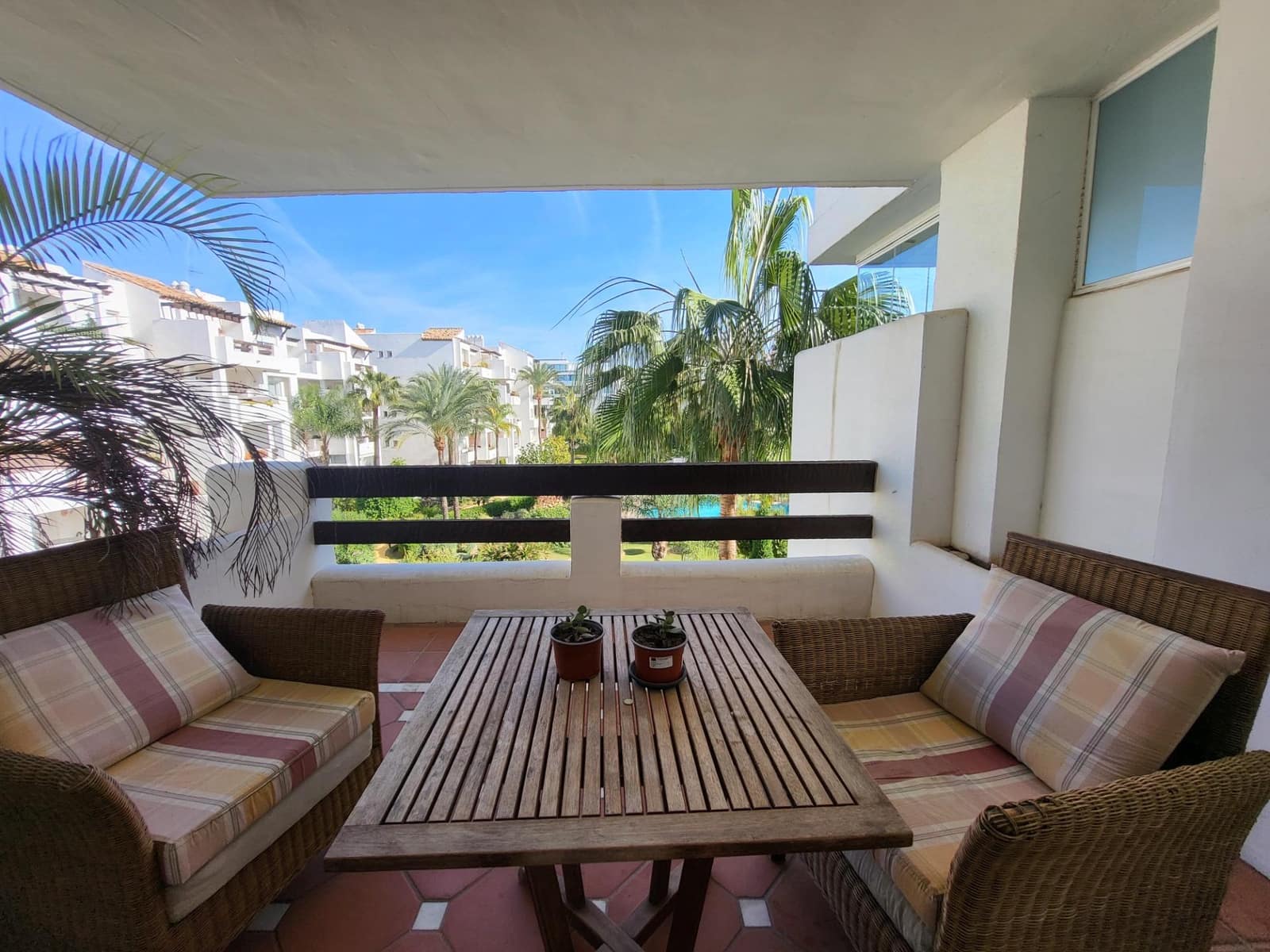 2 slaapkamer Appartement te koop in Costalita met zwembad garage - € 439.000 (Ref: 9683955)