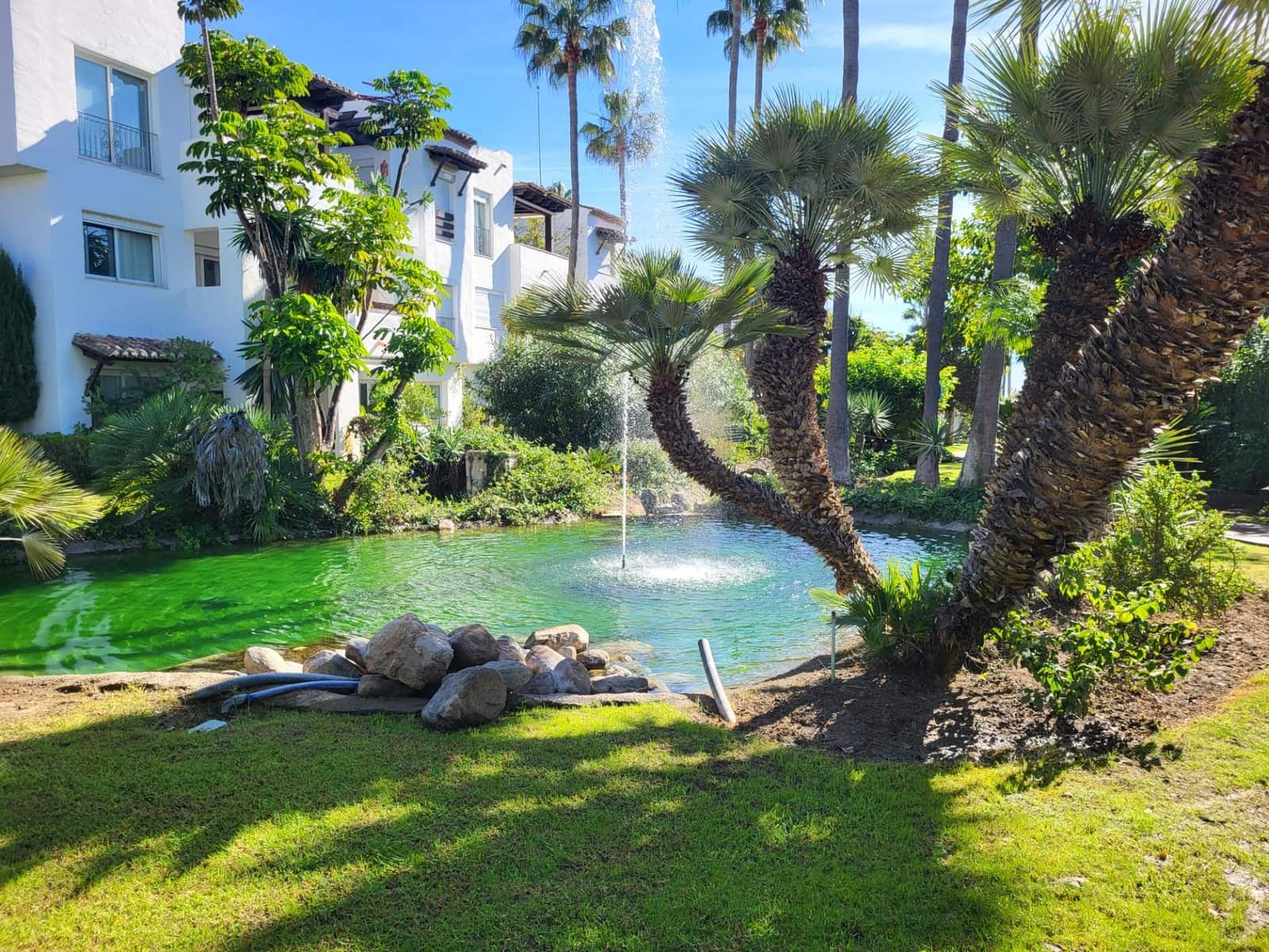 2 slaapkamer Appartement te koop in Costalita met zwembad garage - € 439.000 (Ref: 9683955)