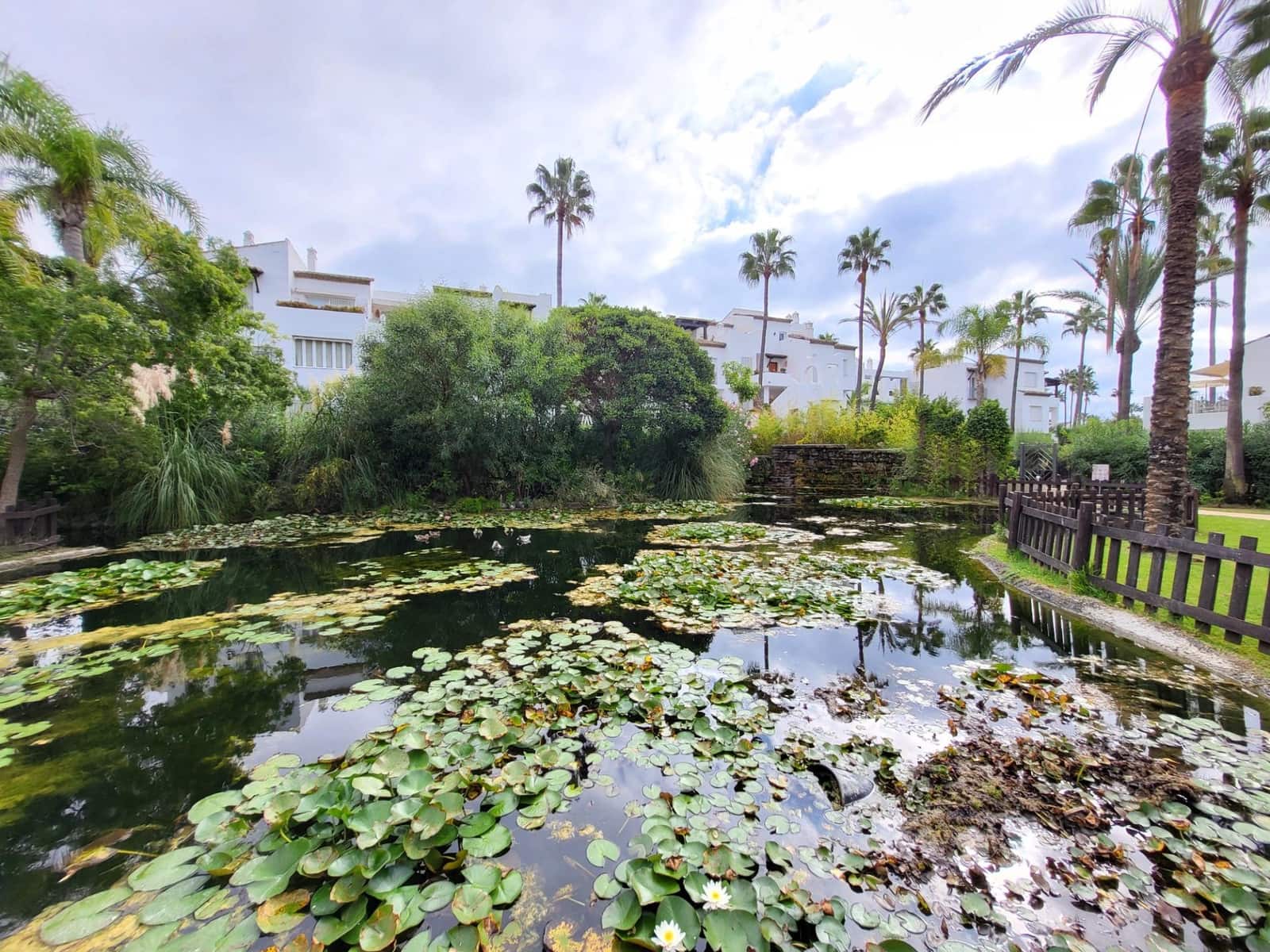 2 slaapkamer Appartement te koop in Costalita met zwembad garage - € 439.000 (Ref: 9683955)