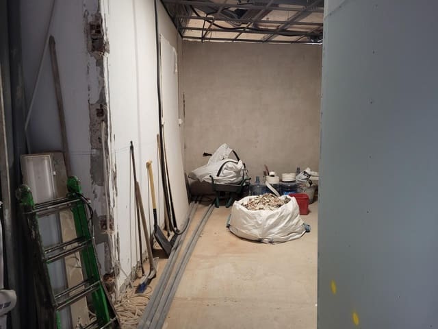 6 Zimmer Wohnung zu verkaufen in Puerto de Estepona, Estepona mit Garage - 590.000 € (Ref: 9683956)