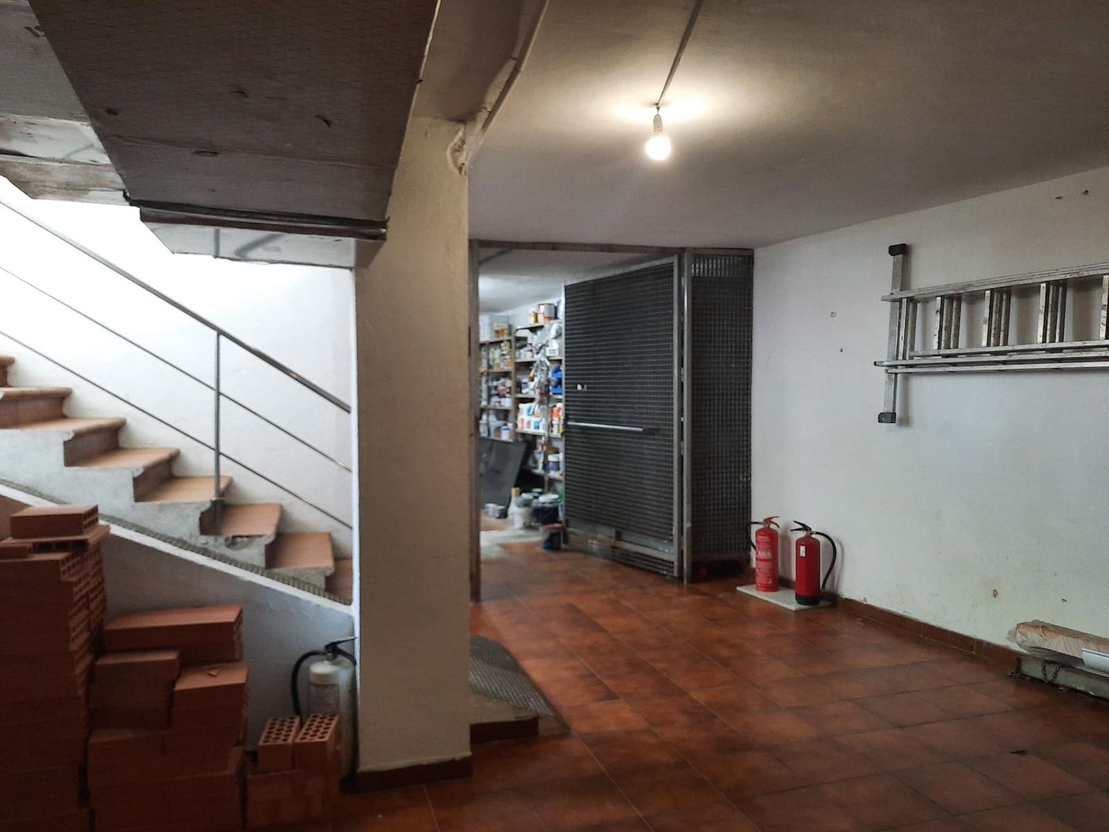 Kommersiell til salgs i San Pedro de Alcantara - € 400 000 (Ref: 9691157)