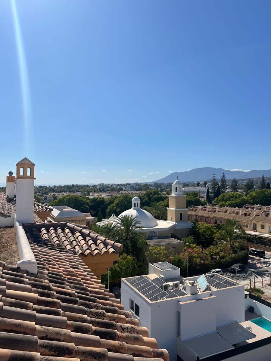 Ático de 4 habitaciones en San Pedro de Alcantara en venta con piscina garaje - 549.000 € (Ref: 9691159)