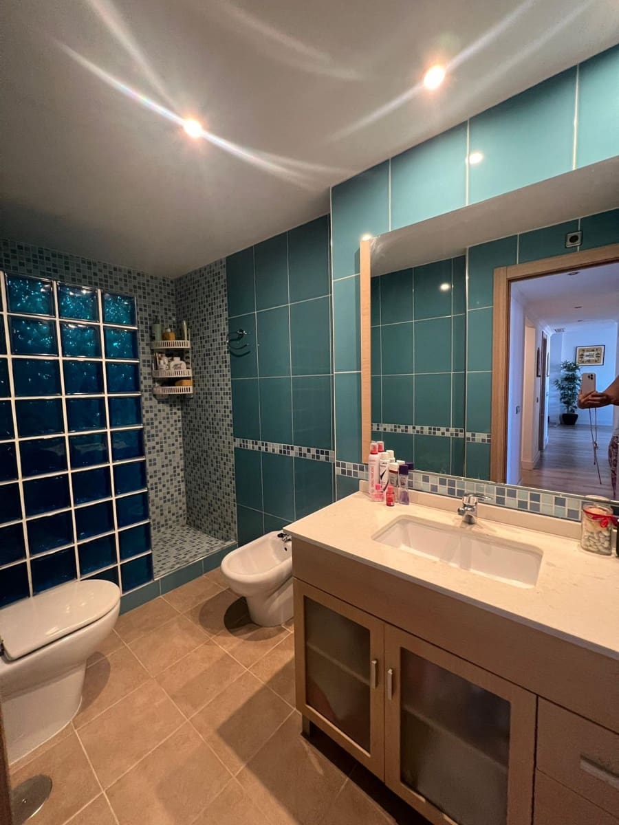 Ático de 4 habitaciones en San Pedro de Alcantara en venta con piscina garaje - 549.000 € (Ref: 9691159)