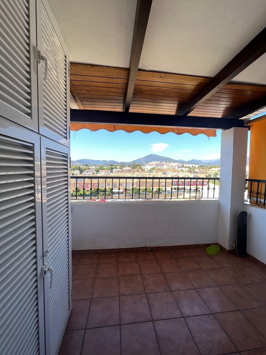 Ático de 4 habitaciones en San Pedro de Alcantara en venta con piscina garaje - 549.000 € (Ref: 9691159)