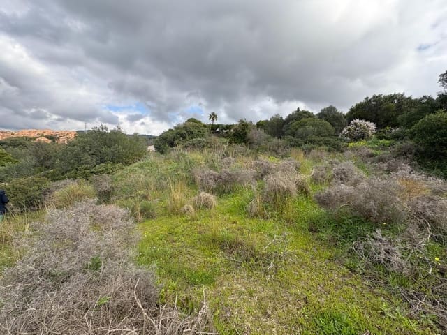 Terreno para Construção para venda em Elviria, Marbella - 950 000 € (Ref: 9691160)