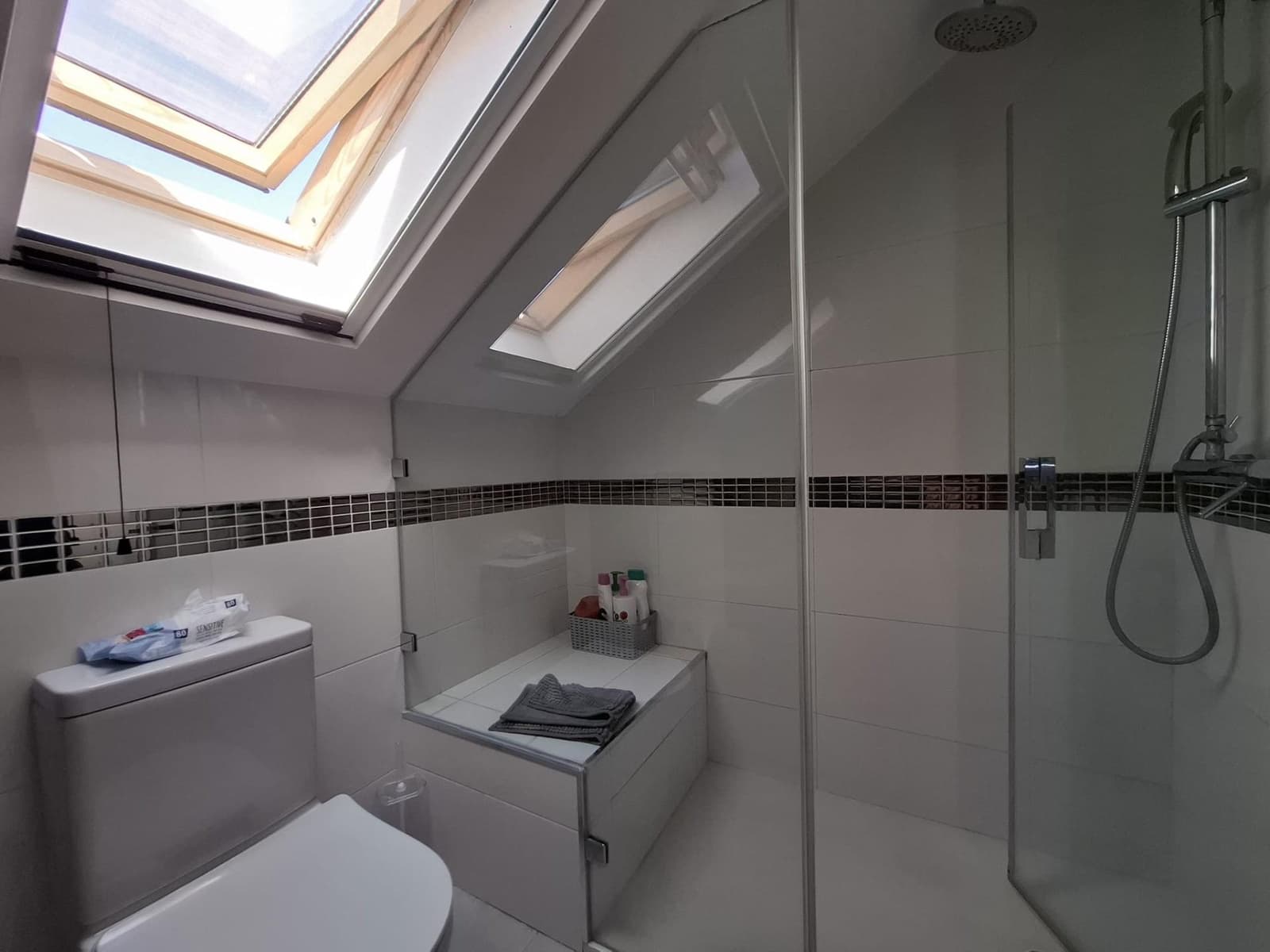 6 sypialnia Dom szeregowy na sprzedaż w Guadalmina z garażem - 885 000 € (Ref: 9691161)