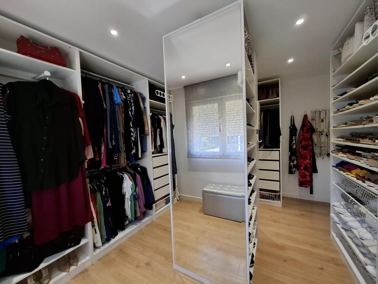 6 sypialnia Dom szeregowy na sprzedaż w Guadalmina z garażem - 885 000 € (Ref: 9691161)