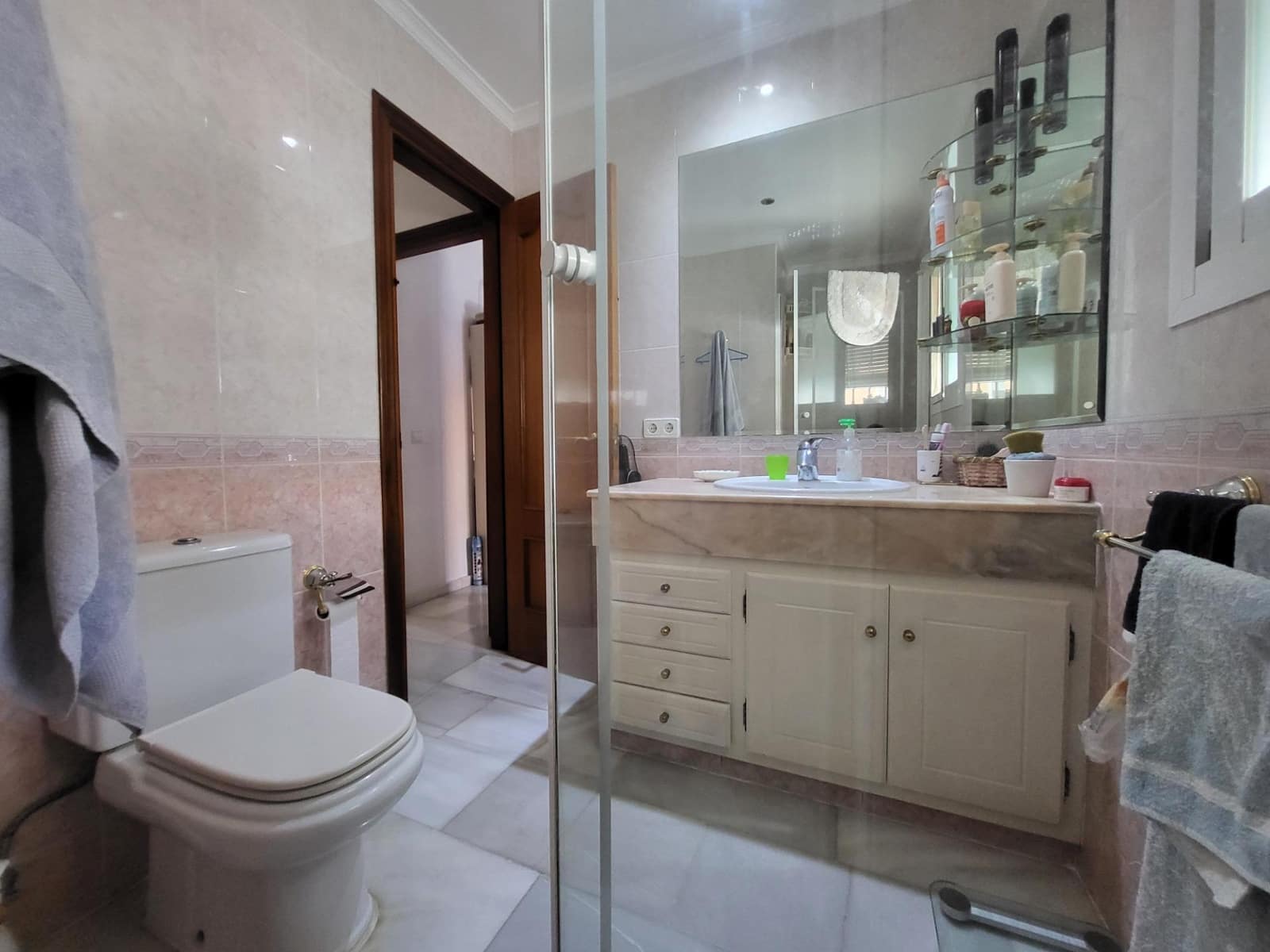 3 bedroom Apartment for sale in San Pedro de Alcantara - € 299,000 (Ref: 9691166)