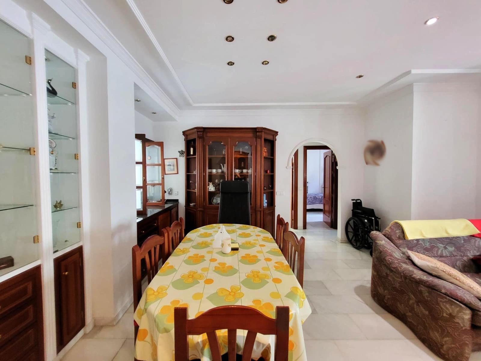 3 bedroom Apartment for sale in San Pedro de Alcantara - € 299,000 (Ref: 9691166)