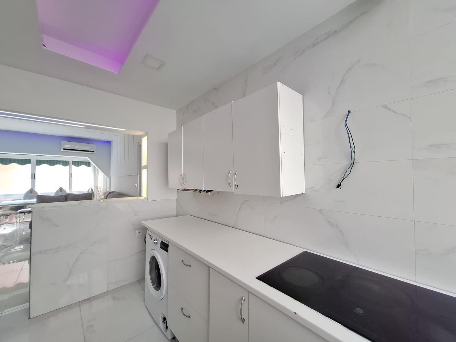 3 bedroom Flat for sale in San Pedro de Alcantara with pool - € 320,000 (Ref: 9730386)