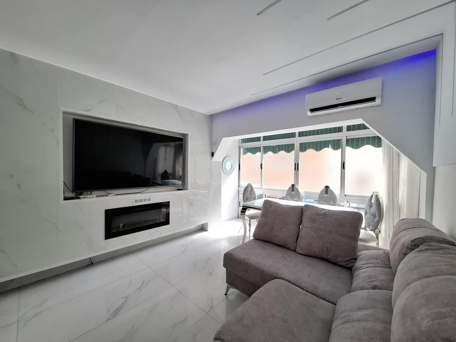 3 bedroom Flat for sale in San Pedro de Alcantara with pool - € 320,000 (Ref: 9730386)