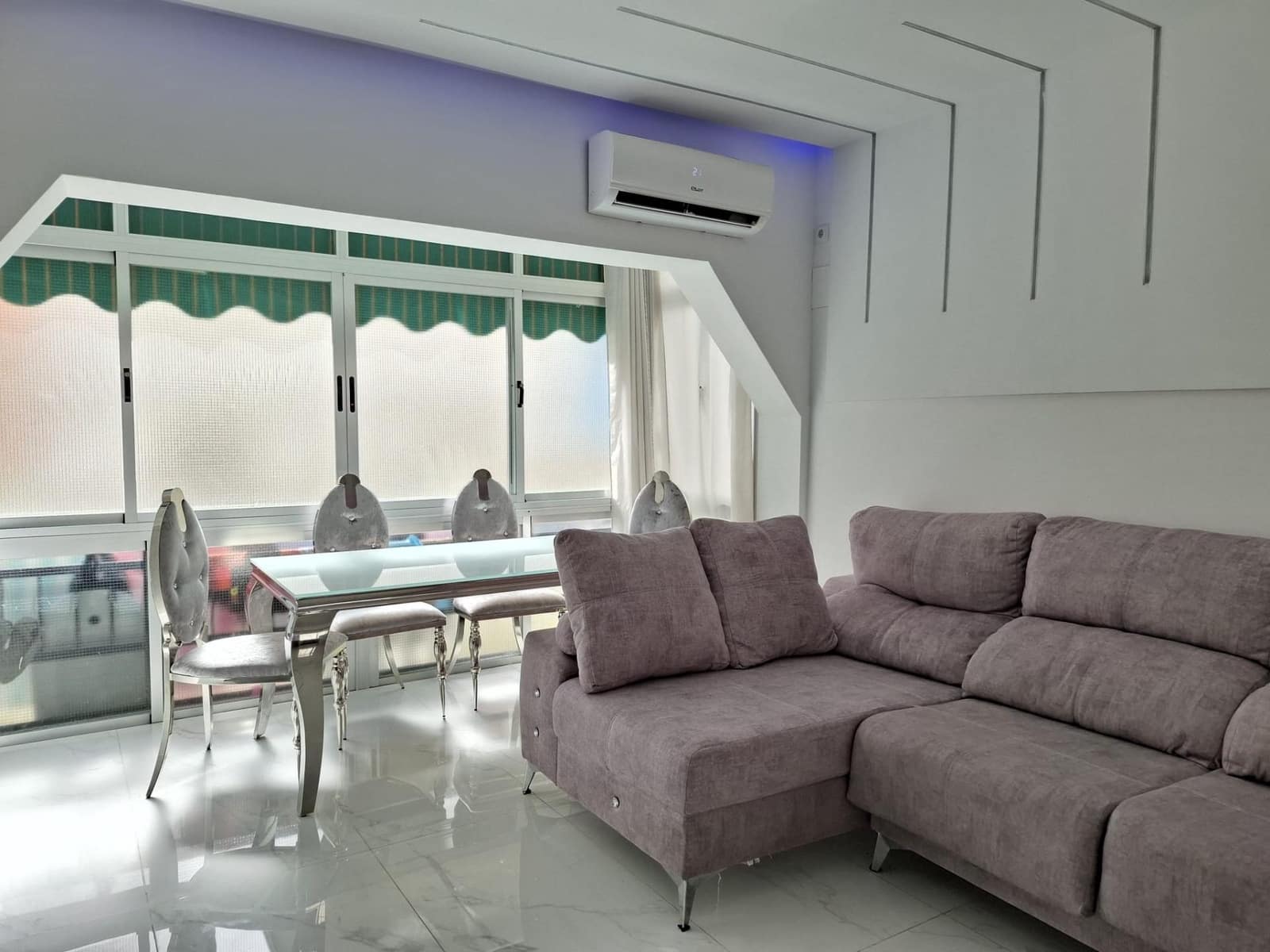 3 bedroom Flat for sale in San Pedro de Alcantara with pool - € 320,000 (Ref: 9730386)