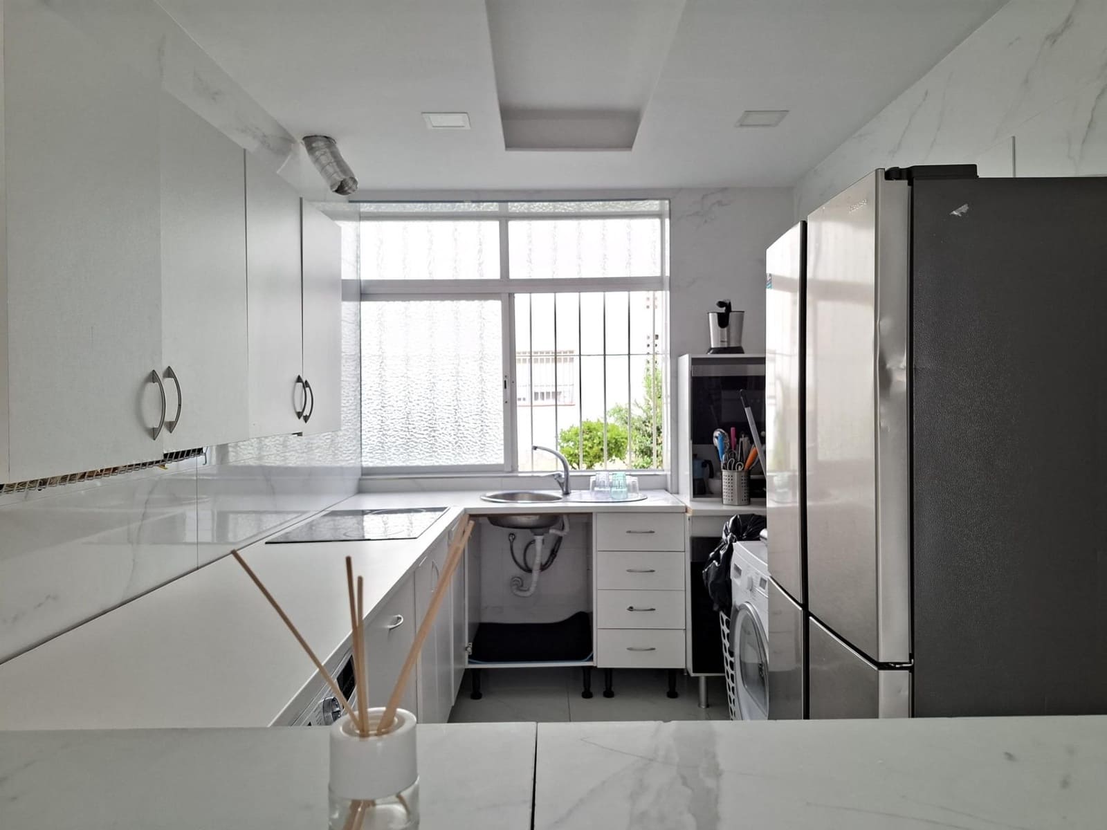 3 bedroom Flat for sale in San Pedro de Alcantara with pool - € 320,000 (Ref: 9730386)