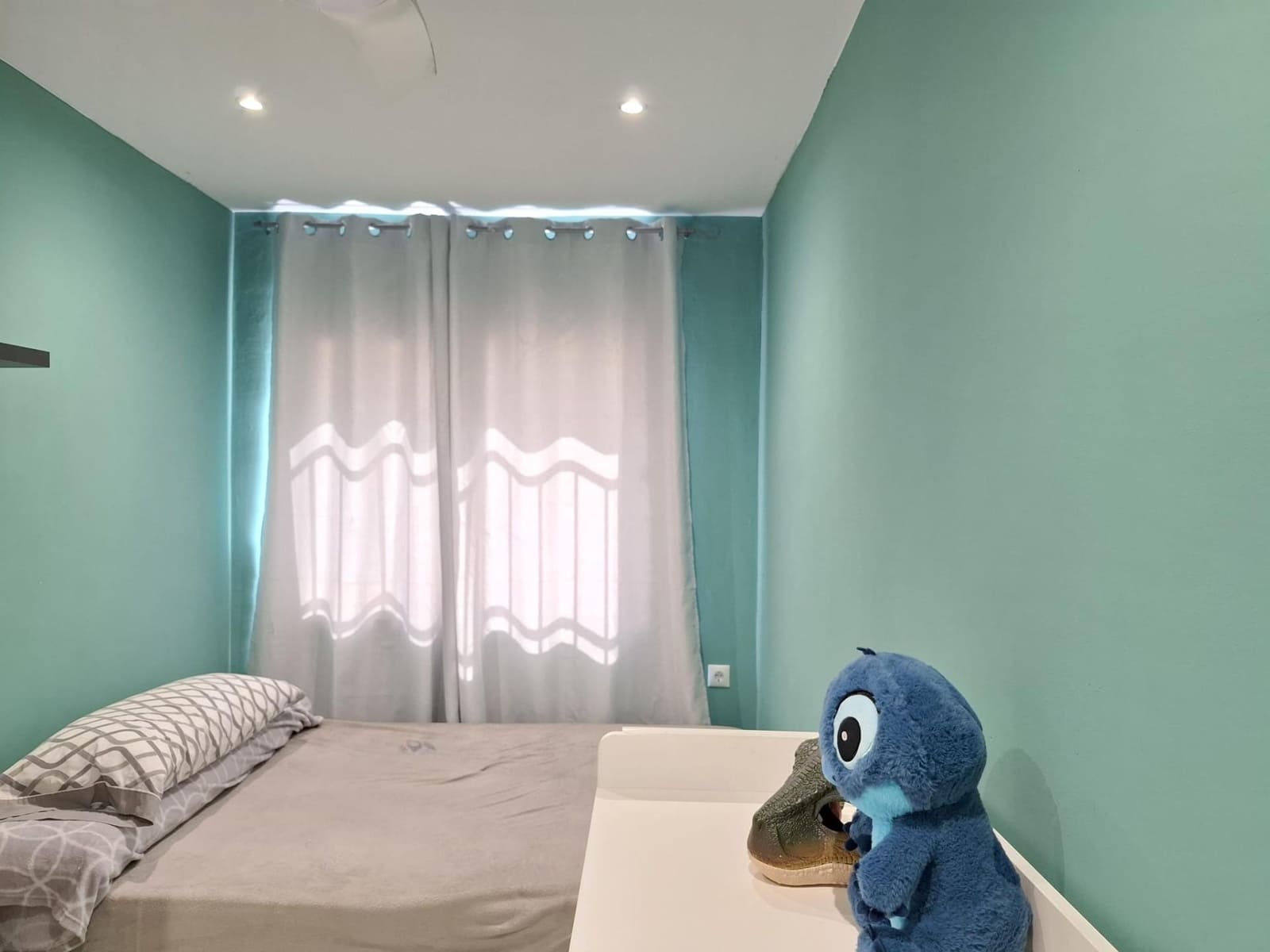 3 bedroom Flat for sale in San Pedro de Alcantara with pool - € 320,000 (Ref: 9730386)