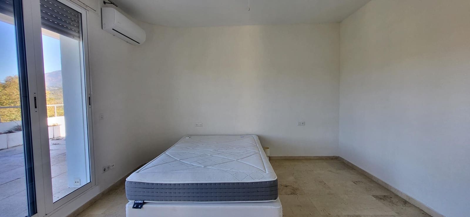 2 camera da letto Appartamento da affittare in Guadalmina con garage - 1.600 € (Rif: 9752299)