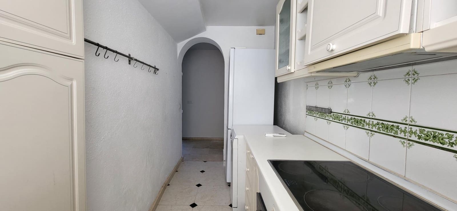 2 camera da letto Appartamento da affittare in Guadalmina con garage - 1.600 € (Rif: 9752299)