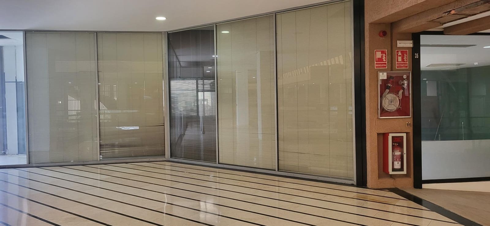 1 quarto Comercial para venda em Marbella - 52 000 € (Ref: 9752300)