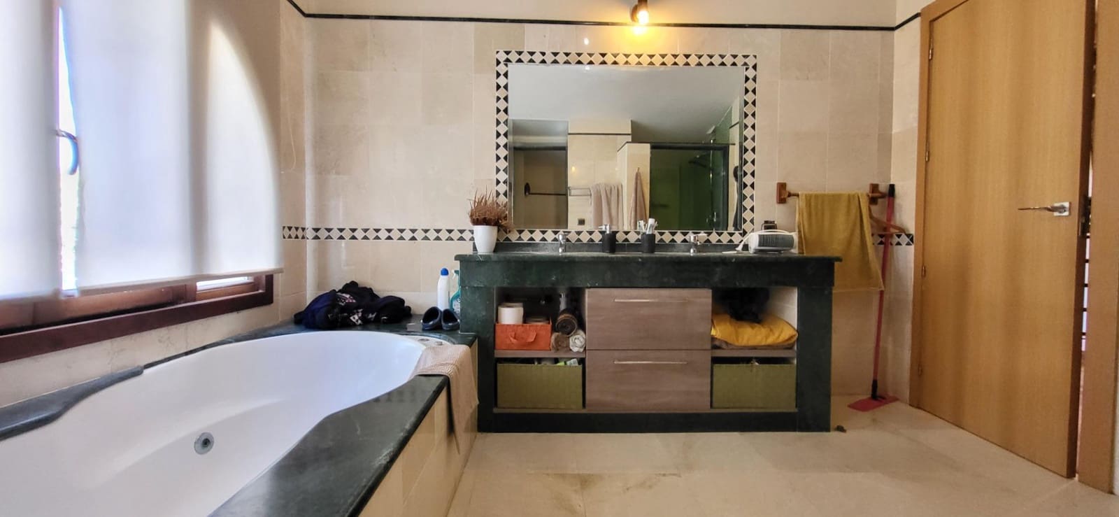 4 soverom Villa til salgs i Marbella - € 1 015 000 (Ref: 9755959)