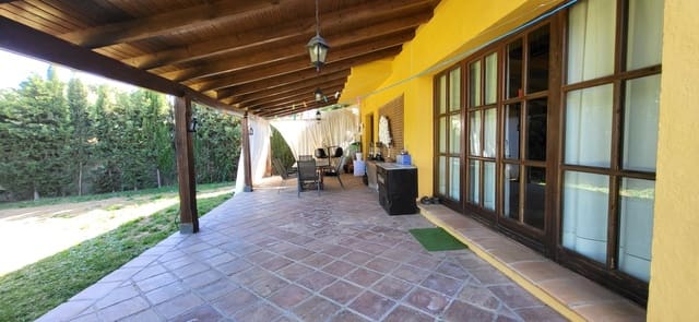 4 soverom Villa til salgs i Marbella - € 1 015 000 (Ref: 9755959)