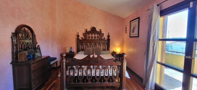 4 soverom Villa til salgs i Marbella - € 1 015 000 (Ref: 9755959)