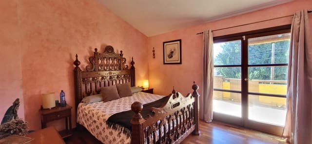 4 soverom Villa til salgs i Marbella - € 1 015 000 (Ref: 9755959)