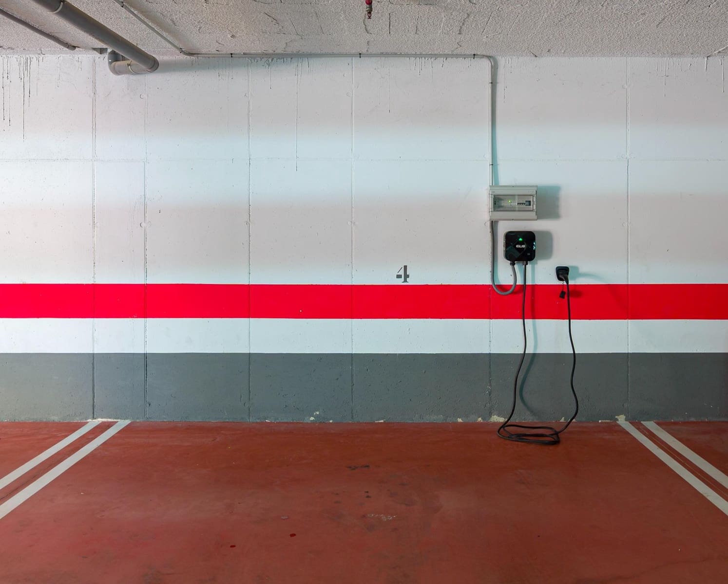 4 bedroom Apartment for sale in Marbella with pool garage - € 820,000 (Ref: 9765163)