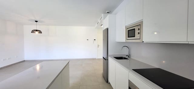 2 soverom Leilighet til salgs i San Pedro de Alcantara, Marbella med svømmebasseng garasje - € 440 000 (Ref: 9773354)