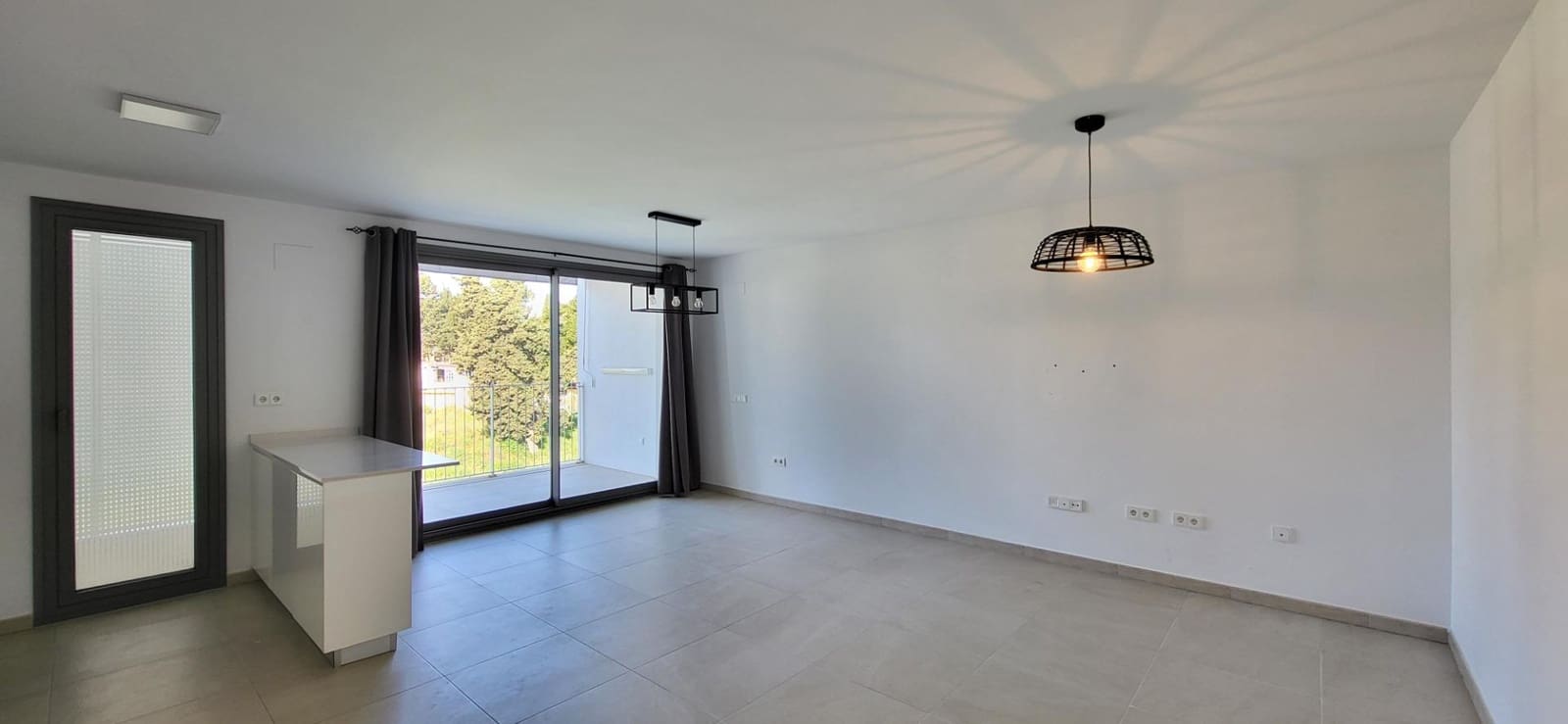 Apartamento de 2 habitaciones en San Pedro de Alcantara en venta con piscina garaje - 440.000 € (Ref: 9773354)