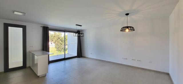 2 soverom Leilighet til salgs i San Pedro de Alcantara, Marbella med svømmebasseng garasje - € 440 000 (Ref: 9773354)