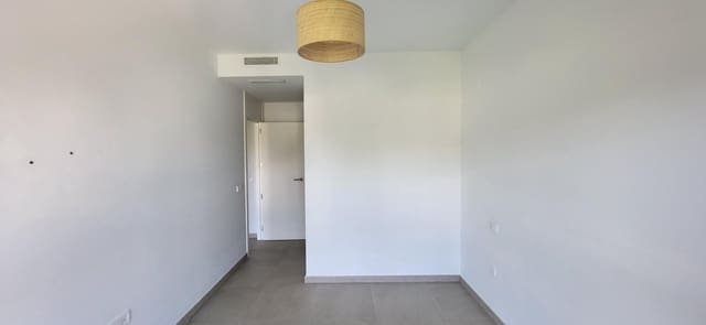 2 soverom Leilighet til salgs i San Pedro de Alcantara, Marbella med svømmebasseng garasje - € 440 000 (Ref: 9773354)