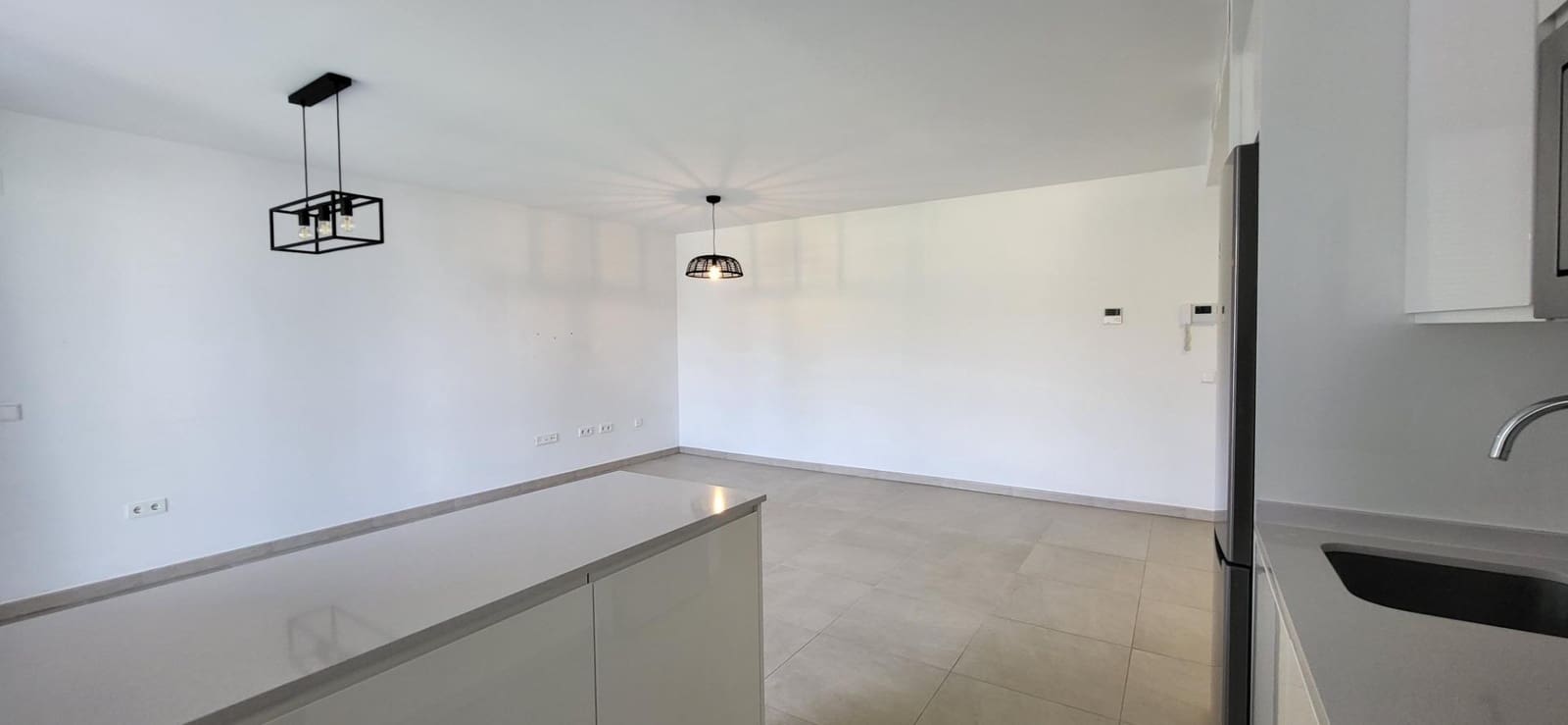 Apartamento de 2 habitaciones en San Pedro de Alcantara en venta con piscina garaje - 440.000 € (Ref: 9773354)