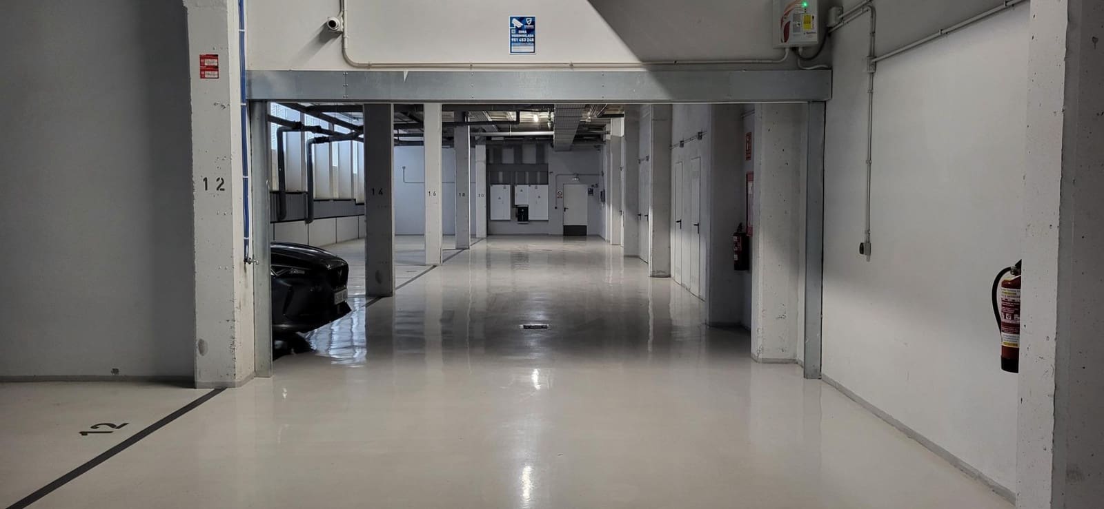 Apartamento de 2 habitaciones en San Pedro de Alcantara en venta con piscina garaje - 440.000 € (Ref: 9773354)