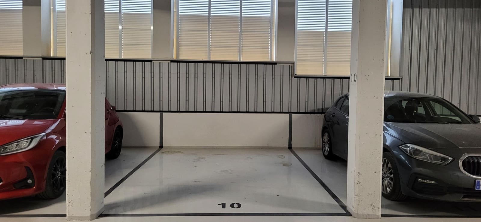 Apartamento de 2 habitaciones en San Pedro de Alcantara en venta con piscina garaje - 440.000 € (Ref: 9773354)