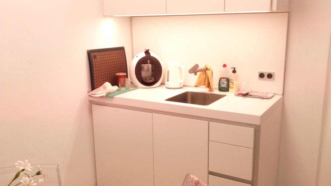 Erhverv til leje i San Pedro de Alcantara - € 900 (Ref: 9778380)