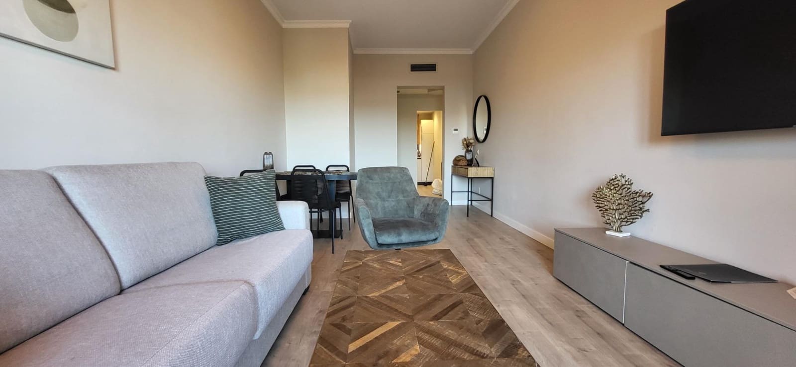 2 sypialnia Apartament na sprzedaż w Serranillos del Valle z basenem garażem - 259 000 € (Ref: 9778381)