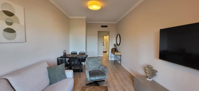 2 quarto Apartamento para venda em Serranillos del Valle com piscina garagem - 259 000 € (Ref: 9778381)