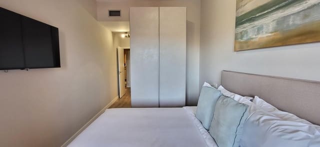 2 quarto Apartamento para venda em Serranillos del Valle com piscina garagem - 259 000 € (Ref: 9778381)