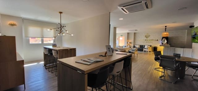 2 quarto Apartamento para venda em Serranillos del Valle com piscina garagem - 259 000 € (Ref: 9778381)