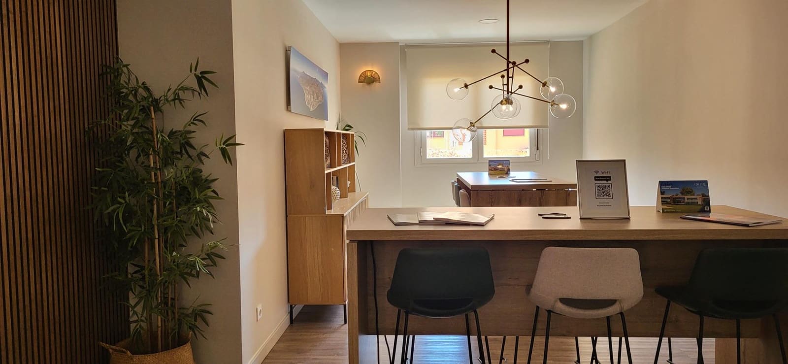 2 sypialnia Apartament na sprzedaż w Serranillos del Valle z basenem garażem - 259 000 € (Ref: 9778381)