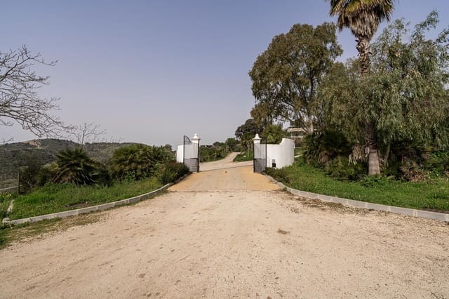 5 Zimmer Finca/Landgut zu verkaufen in Villanueva de la Concepcion mit Pool - 1.600.000 € (Ref: 9787487)