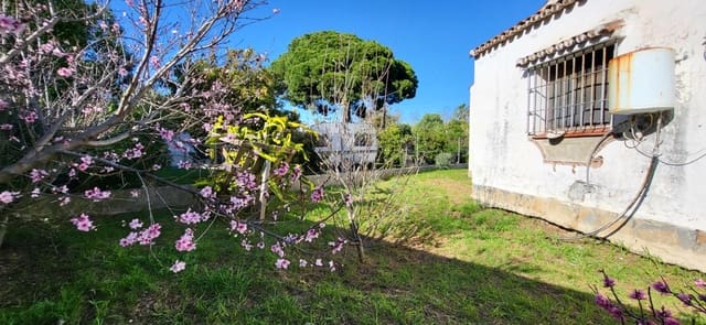 2 bedroom Villa for sale in Cancelada, Estepona - € 1,010,000 (Ref: 9788684)