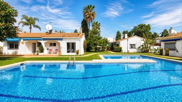 2 soveværelse Rækkehus til salg i Marbella med swimmingpool - € 490.000 (Ref: 9794919)