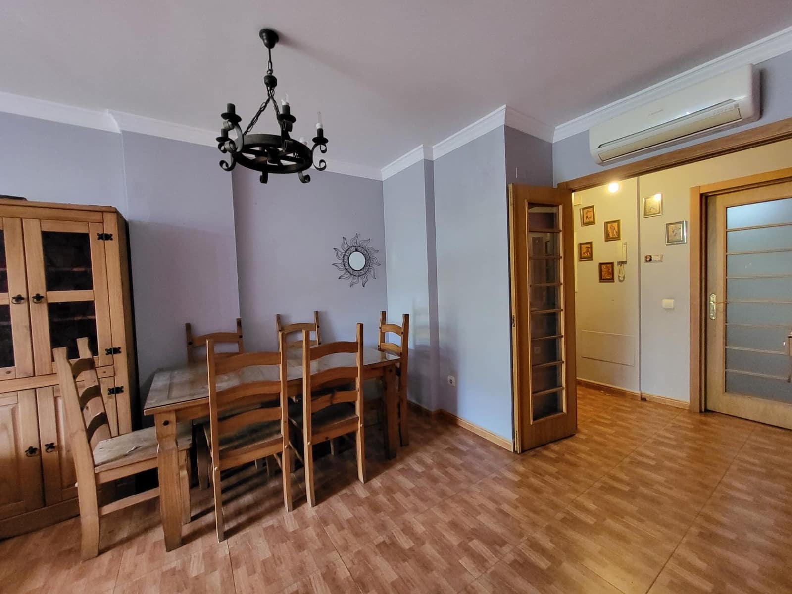 2 sovrum Lägenhet att hyra i Ojen med garage - 1 300 € (Ref: 9808301)