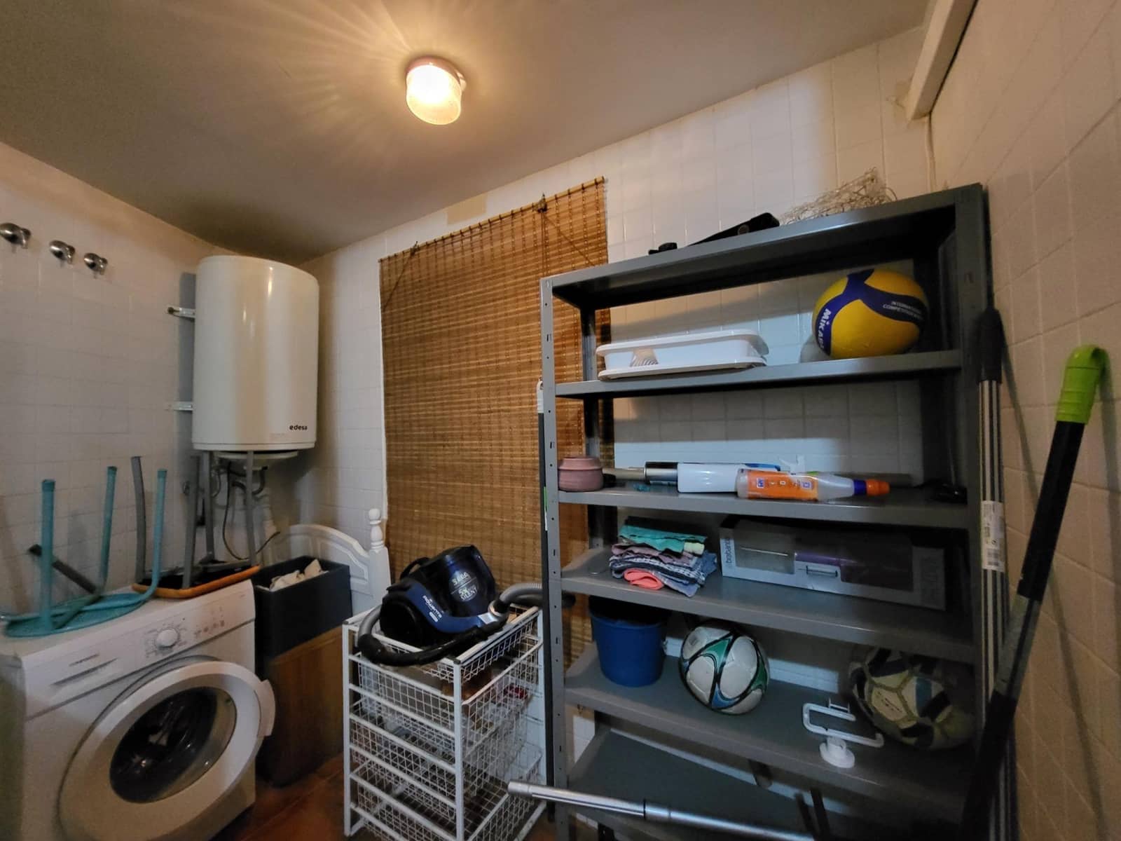 2 sovrum Lägenhet att hyra i Ojen med garage - 1 300 € (Ref: 9808301)