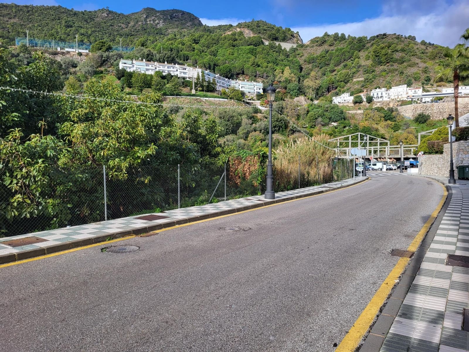 2 sovrum Lägenhet att hyra i Ojen med garage - 1 300 € (Ref: 9808301)