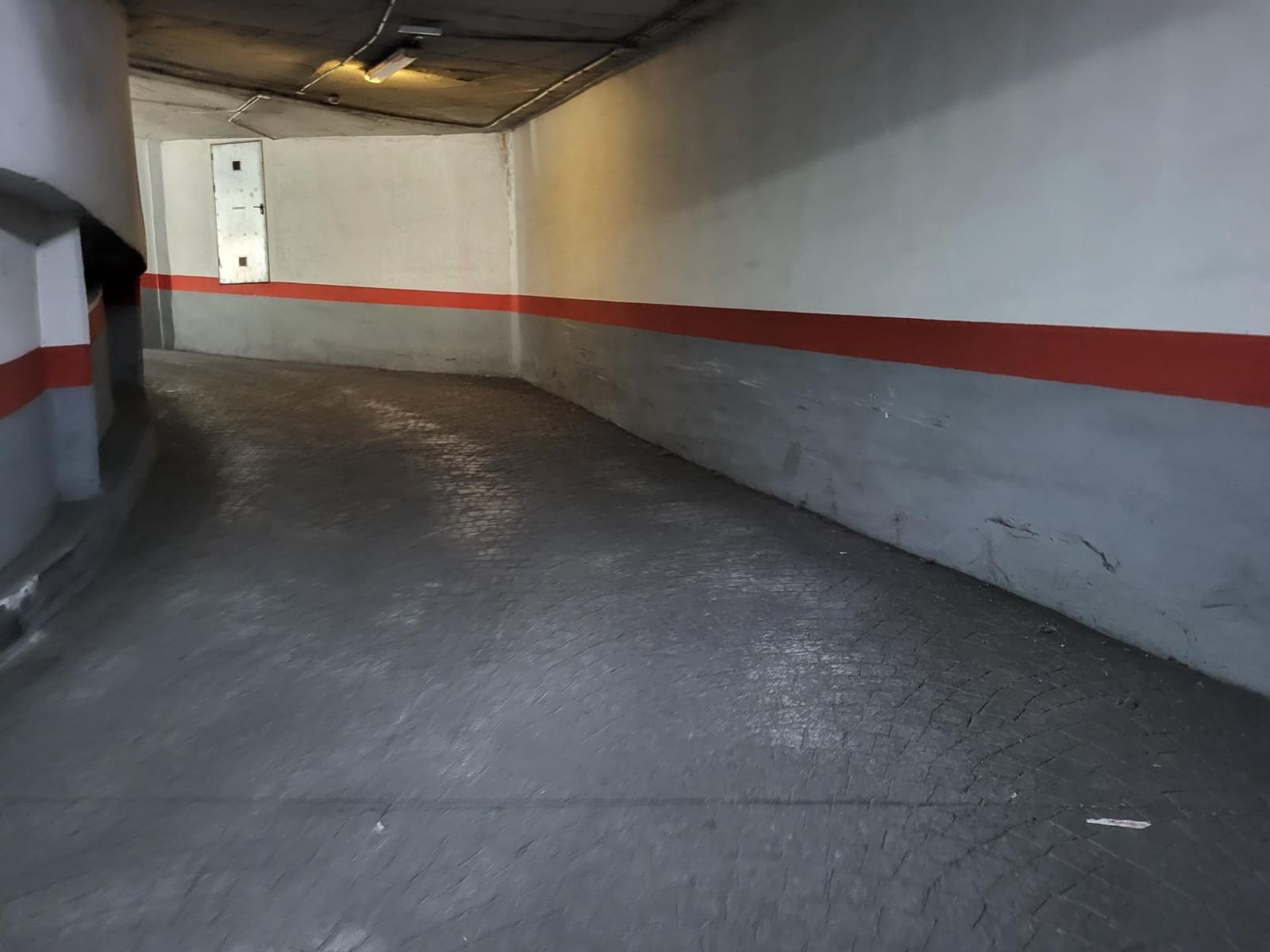 2 sovrum Lägenhet att hyra i Ojen med garage - 1 300 € (Ref: 9808301)