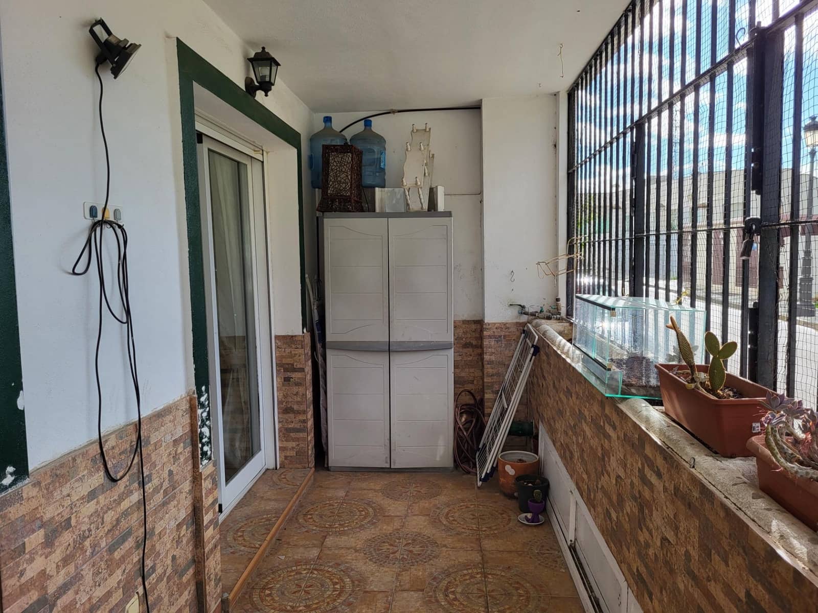 2 sovrum Lägenhet att hyra i Ojen med garage - 1 300 € (Ref: 9808301)