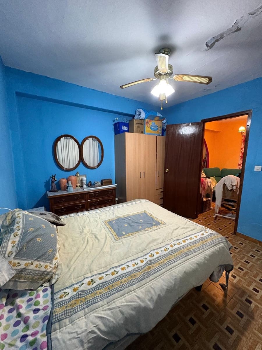 2 bedroom Semi-detached Villa for rent in Guadiaro - € 700 (Ref: 9818120)
